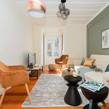 Stylish 2bd In Chiado * Lisbona